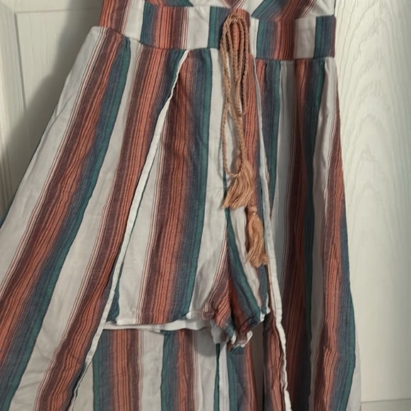 Crystal Sky overlay romper size 3 - Picture 2 of 5